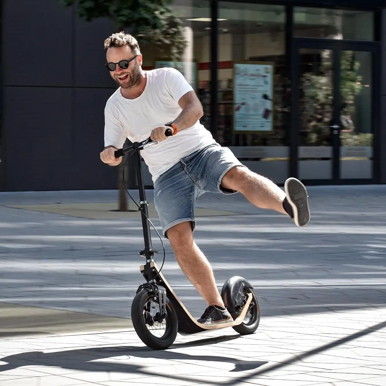 Boardy Scooter image number 11